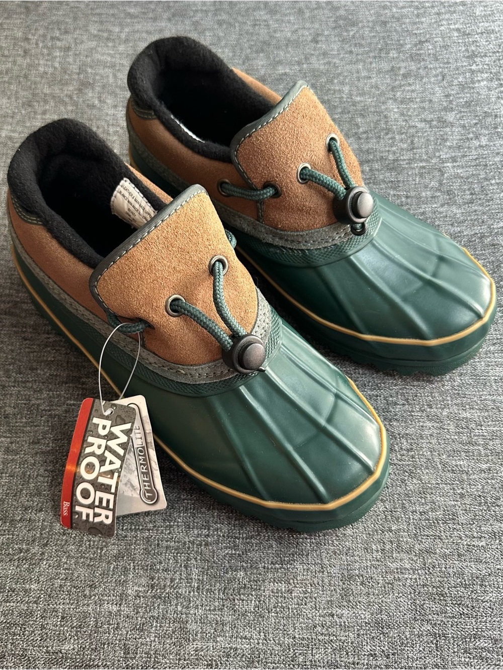 NWT VTG Bass Women’s Benzy Duck Boots Waterproof Thermolite Shoes Green 3896 6